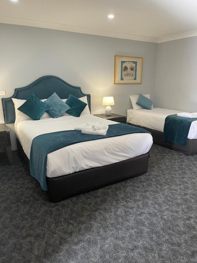 Town & Country Motor Inn Forbes Εξωτερικό φωτογραφία