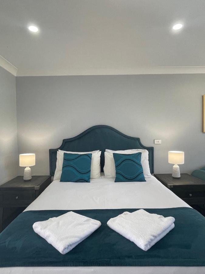 Town & Country Motor Inn Forbes Εξωτερικό φωτογραφία