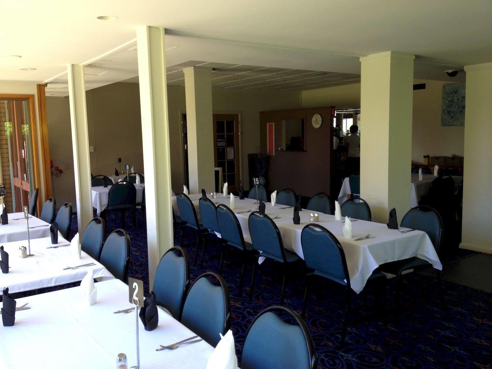 Town & Country Motor Inn Forbes Εξωτερικό φωτογραφία